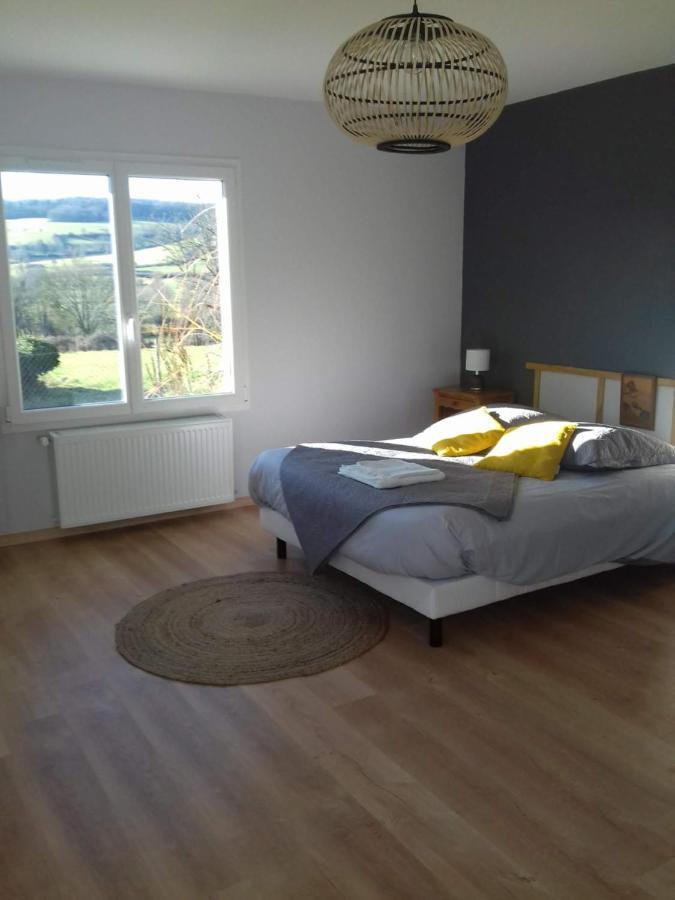 Agreable Chambre Meublee, Vue Sur La Vallee De L'Auxois Villy-en-Auxois Exterior photo